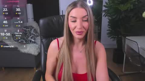 Lexy online show from 11-19-25, 01:44