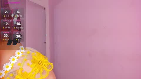 moderator JAZMIN my team is Abby RachelMia online show from 10-30-25, 01:51