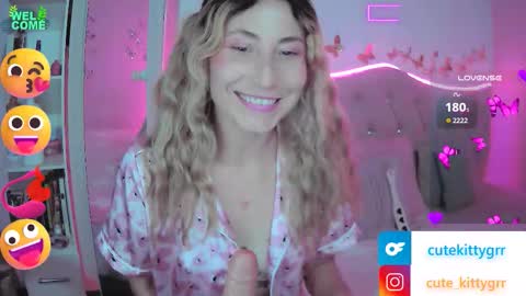 Kitty online show from 09-13-25, 12:10