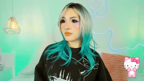 Zoe  online show from 09-30-25, 04:50