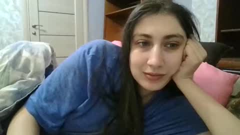 Snapshot of cutekattie chatting on 11-15-25, 04:47 cutekattie online show from 11-15-25, 04:47