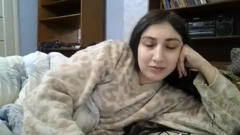 cutekattie online show from 02-10-26, 04:49
