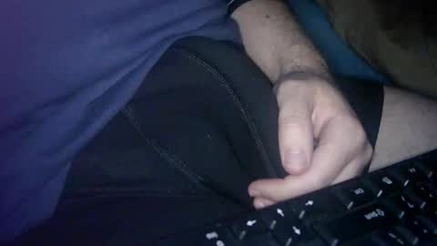 Snapshot of cuteman88 chatting on 02-06-26, 11:41 Cuteman online show from 02-06-26, 11:41