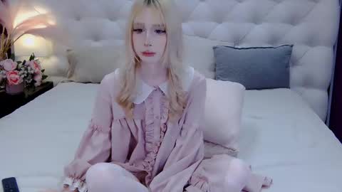 Snapshot of cutetomie chatting on 10-08-25, 09:01 Tomie online show from 10-08-25, 09:01