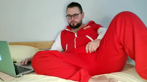 Ben hot video on page  online show from 03-03-25, 02:04