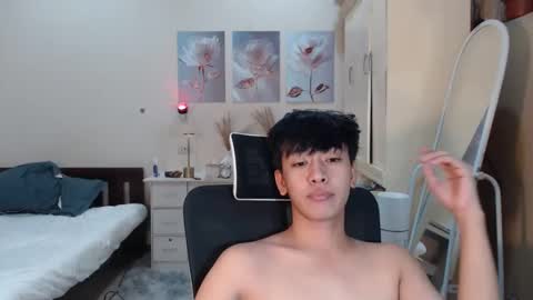 Neil Taylor online show from 11-12-25, 06:52