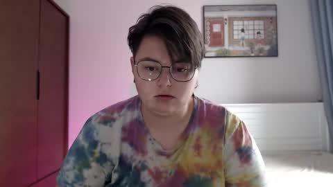 Snapshot of cutie_florence chatting on 09-10-25, 07:08 Sophie Lilith online show from 09-10-25, 07:08