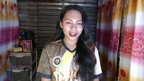 Snapshot of cutie_rona chatting on 12-14-25, 01:05 cutie_rona online show from 12-14-25, 01:05