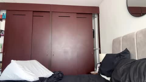 Snapshot of cutiepiemiu chatting on 02-04-25, 09:10 cutiepiemiu - online show from 02-04-25, 09:10