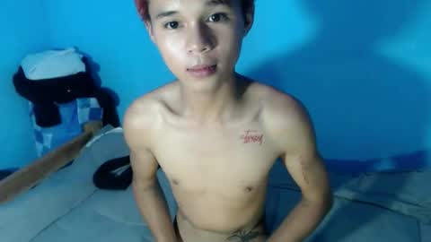 Snapshot of cutiewalter chatting on 04-19-26, 07:29 cutiewalter online show from 04-19-26, 07:29