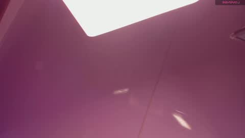 Laura online show from 03-31-26, 11:10