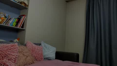 cuttiebunny online show from 02-20-25, 12:19