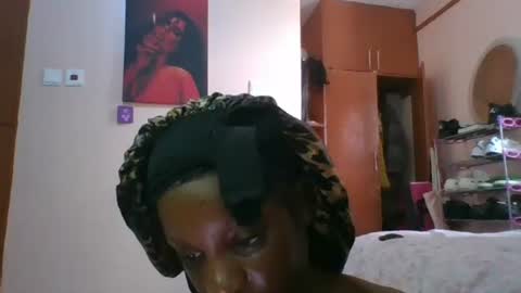 cutty_teshy online show from 03-07-26, 08:55