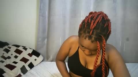 Snapshot of cutypookie chatting on 10-29-25, 07:04 cutypookie online show from 10-29-25, 07:04