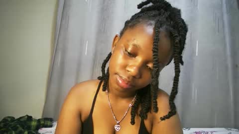 Snapshot of cutypookie chatting on 12-04-25, 08:45 cutypookie online show from 12-04-25, 08:45