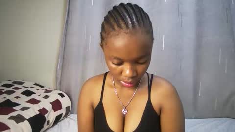 cutypookie online show from 12-21-25, 04:52