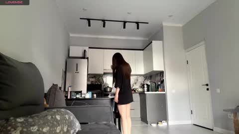 Akemi online show from 09-11-25, 09:42