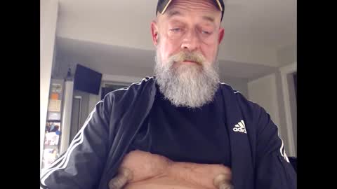 Snapshot of cxcdn chatting on 02-13-25, 01:40 cxcdn online show from 02-13-25, 01:40