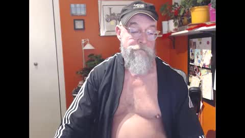 Snapshot of cxcdn chatting on 03-06-25, 06:41 cxcdn online show from 03-06-25, 06:41