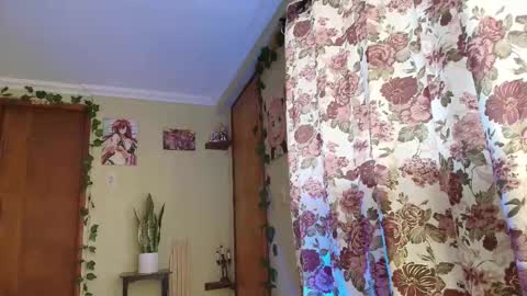 Camila online show from 01-14-26, 05:07