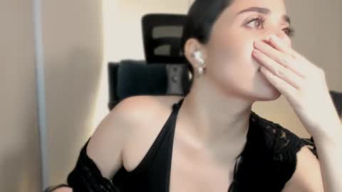 Snapshot of cyborgmuse chatting on 09-15-25, 03:06 cyborgmuse online show from 09-15-25, 03:06