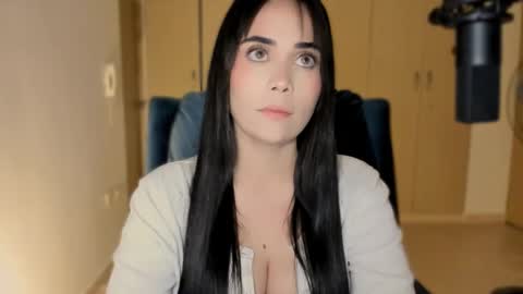 Snapshot of cyborgmuse chatting on 09-24-25, 06:50 cyborgmuse online show from 09-24-25, 06:50