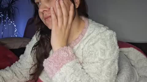 Cyndee Winter online show from 10-22-25, 07:35