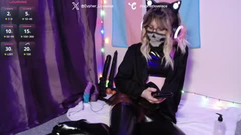 cypherlovelace online show from 10-05-25, 07:56