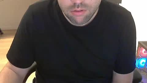 Snapshot of cyrsug chatting on 09-22-25, 01:46 cyrsug online show from 09-22-25, 01:46