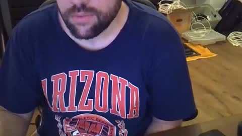 Snapshot of cyrsug chatting on 10-22-25, 11:21 cyrsug online show from 10-22-25, 11:21