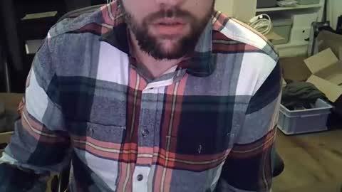 Snapshot of cyrsug chatting on 11-04-25, 10:58 cyrsug online show from 11-04-25, 10:58