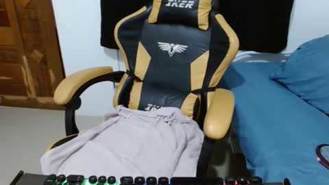 czarina69 online show from 02-13-26, 05:47