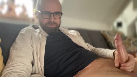 Snapshot of d0n_gi0vanni chatting on 12-14-24, 10:45 d0n_gi0vanni online show from 12-14-24, 10:45