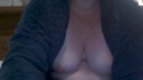 Snapshot of d4p_couple chatting on 01-13-25, 08:26 Deb peter online show from 01-13-25, 08:26