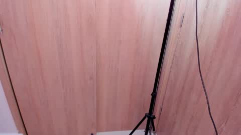 Snapshot of d___darling chatting on 12-22-24, 09:55 darling online show from 12-22-24, 09:55