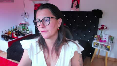 Mia  online show from 02-07-25, 03:30