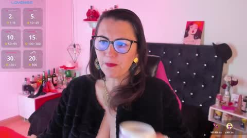 Mia  online show from 02-15-25, 12:01