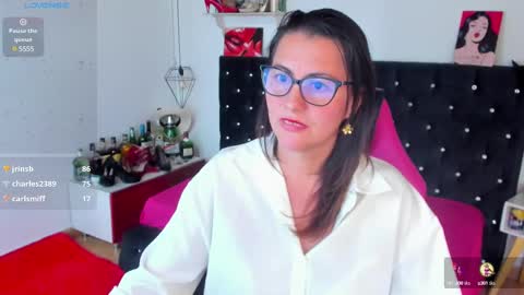 Mia  online show from 03-01-25, 05:38