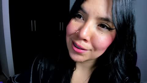 Ailyn  online show from 01-21-25, 04:10