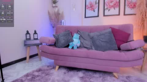 Snapshot of daaniela_moon chatting on 01-14-26, 12:11 Daniela online show from 01-14-26, 12:11