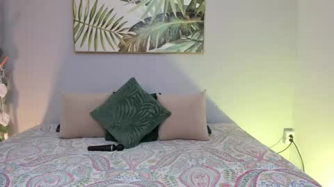 Daphne online show from 10-02-25, 11:50