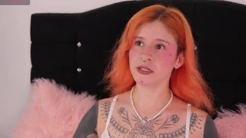 Darlene online show from 04-12-26, 09:42