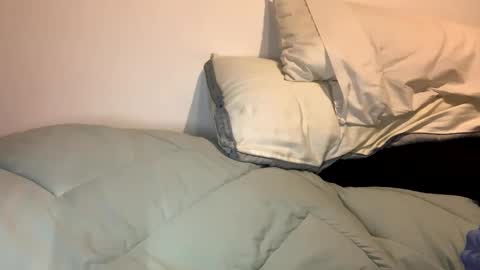 Jewbb online show from 11-06-25, 02:01