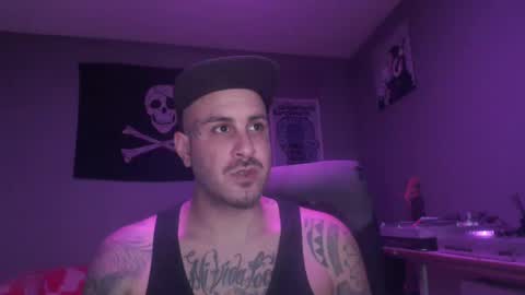 Snapshot of dabirdfree chatting on 12-04-24, 07:12 Destroyer online show from 12-04-24, 07:12