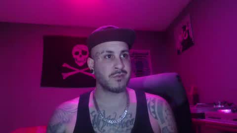 Snapshot of dabirdfree chatting on 01-06-25, 03:09 Destroyer online show from 01-06-25, 03:09