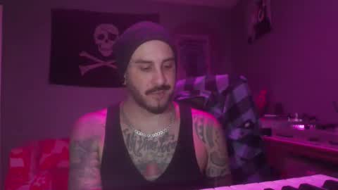 Snapshot of dabirdfree chatting on 01-16-26, 02:37 Destroyer online show from 01-16-26, 02:37