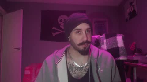 Snapshot of dabirdfree chatting on 02-22-26, 08:40 Destroyer online show from 02-22-26, 08:40