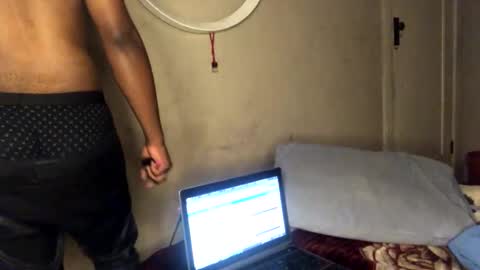 Snapshot of dad_tothesehoes chatting on 01-11-25, 07:38 dad_tothesehoes online show from 01-11-25, 07:38