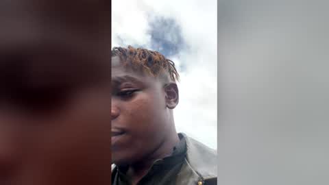 Snapshot of dad_tothesehoes chatting on 03-03-26, 07:25 dad_tothesehoes online show from 03-03-26, 07:25