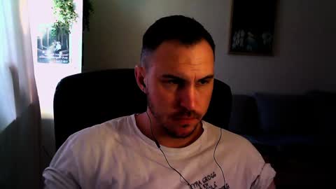 DadBodStephen online show from 12-04-24, 08:12